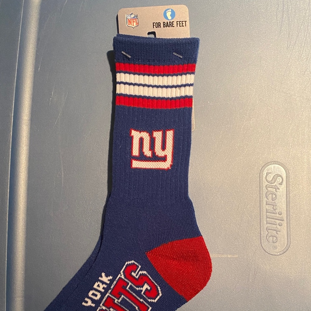 For Bare Feet New York Giants Blue and Red Socks